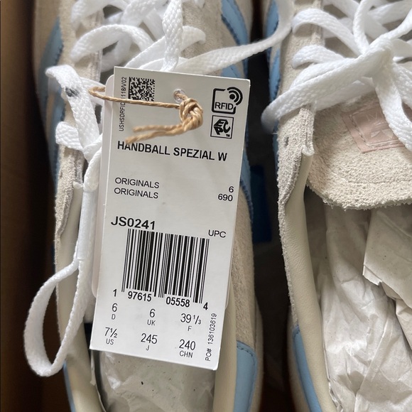 Adidas Spezial White and Light Blue Sneakers - Picture 3 of 6